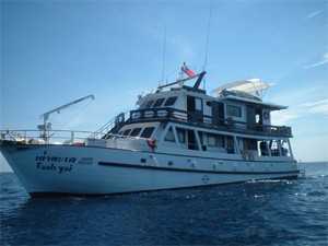 bateau phayam divers